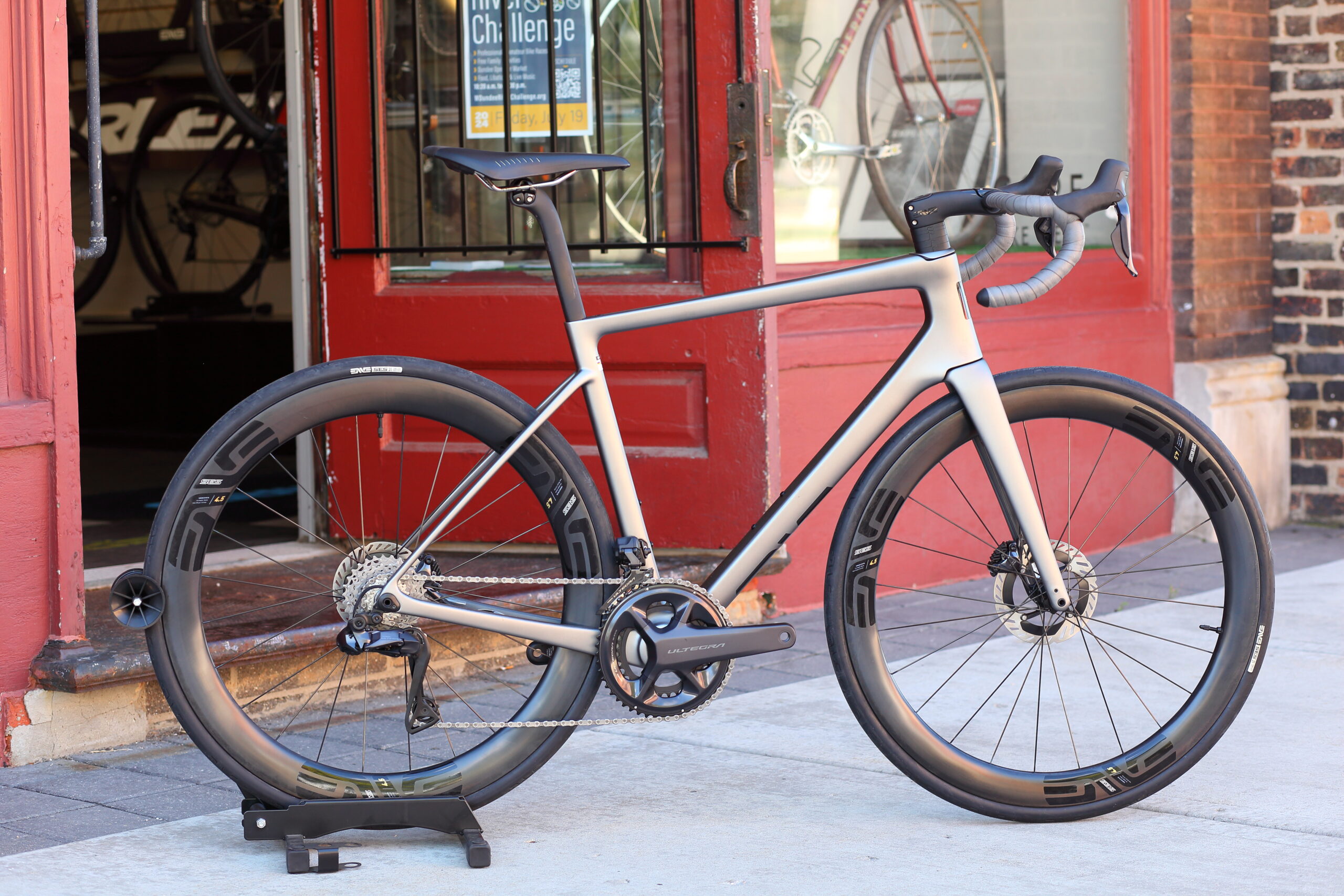 Enve Melee Damascus 56cm Ultregra DI2 12sp with Enve 4.5 wheelset